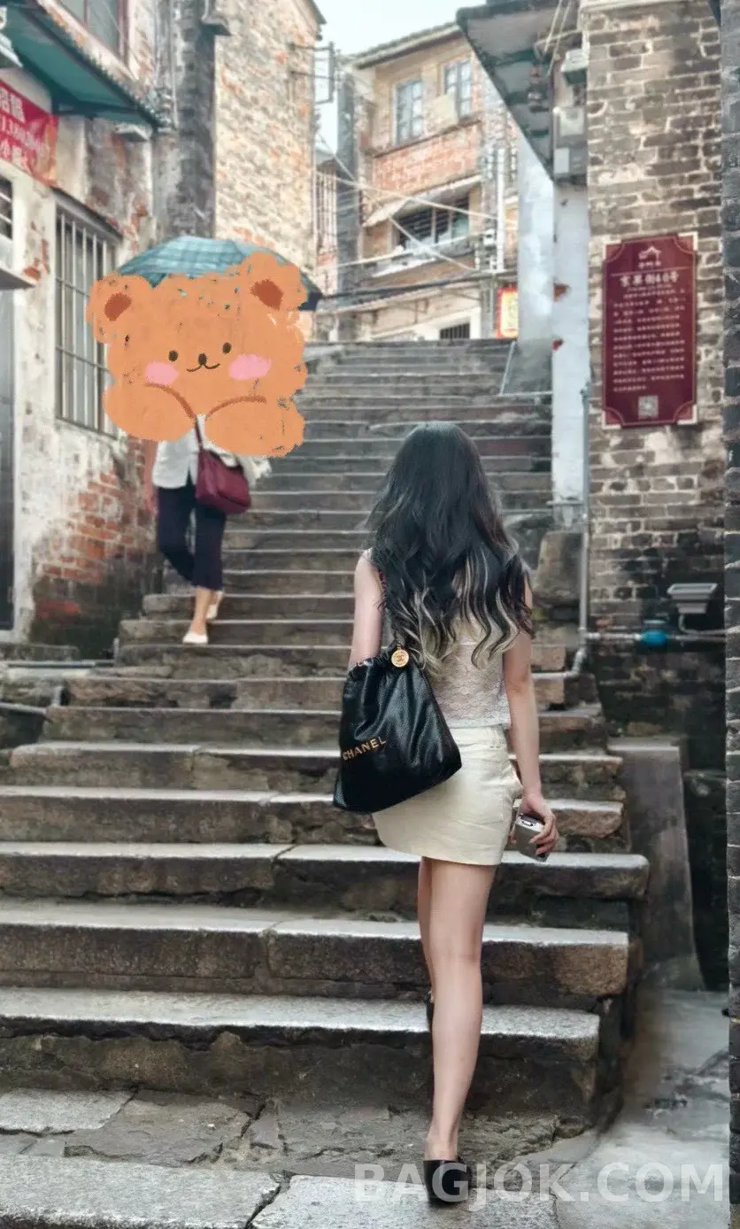 샤넬 Chanel 22백 캐비어 미디움 상세 이미지