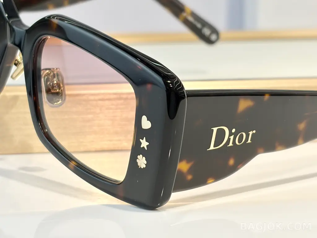 디올 Dior Lucky Charms S1F Sunglasses 상세 이미지