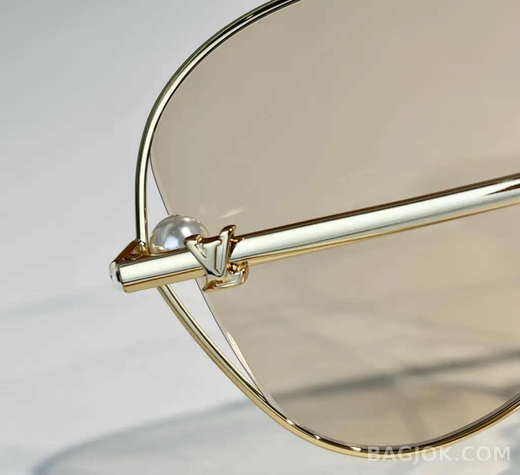 루이비통 Louis Vuitton Z2995U Sunglasses 상세 이미지