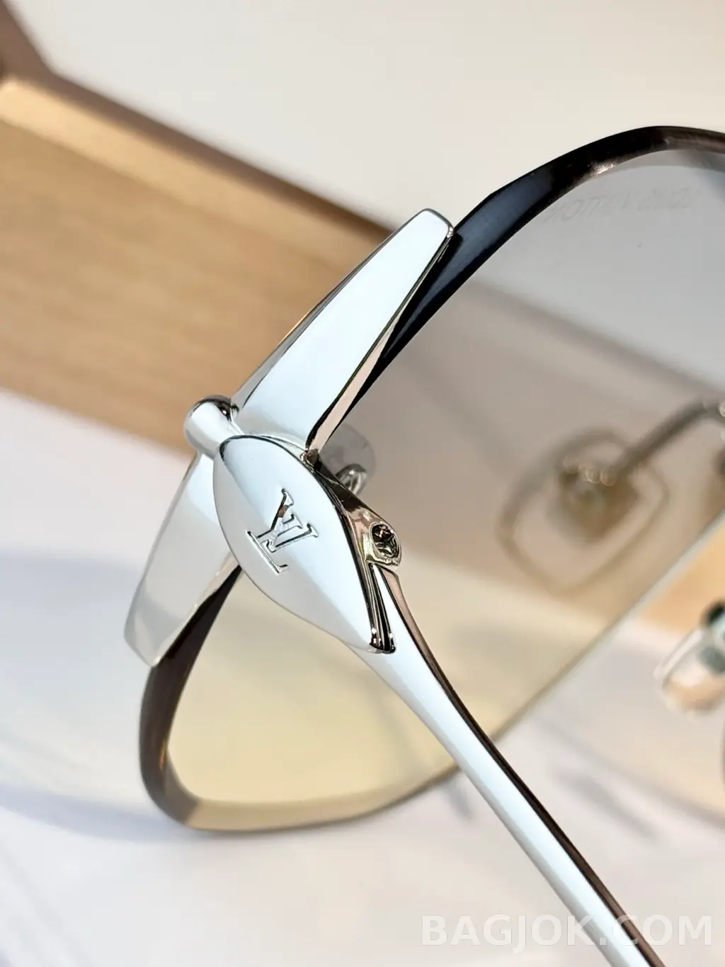루이비통 Louis Vuitton Z3169U Sunglasses 상세 이미지