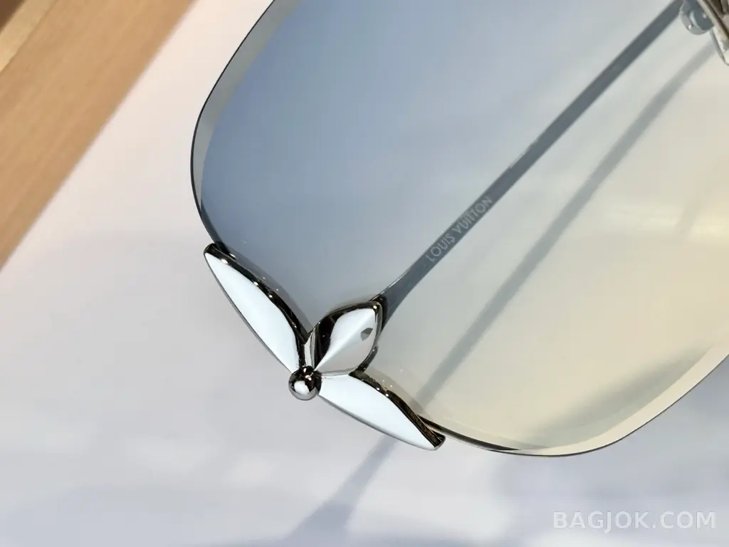루이비통 Louis Vuitton Z3169U Sunglasses 상세 이미지