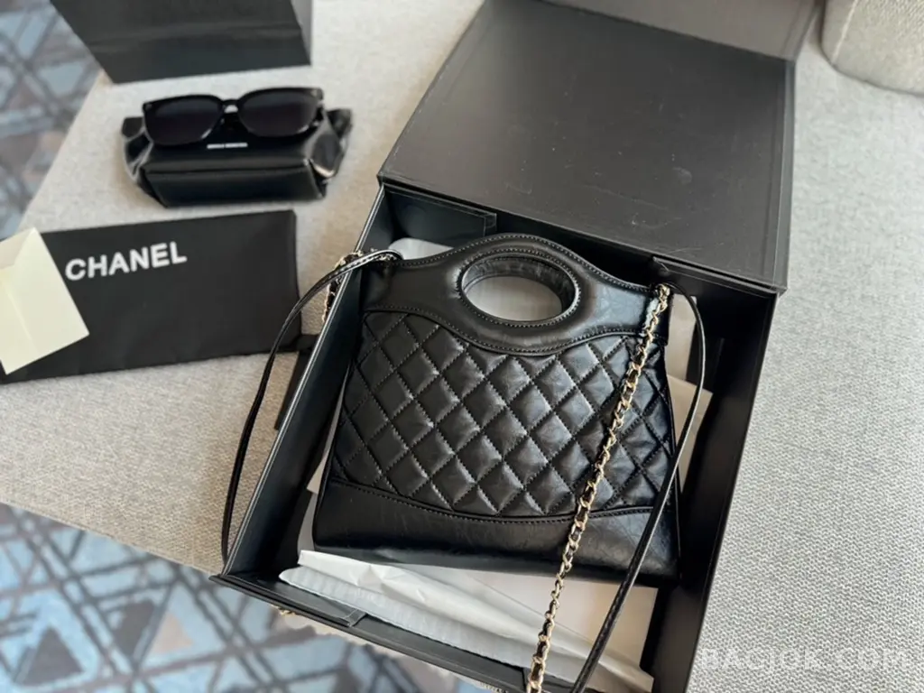 샤넬 Chanel 31백 미니 (구 스몰) 상세 이미지