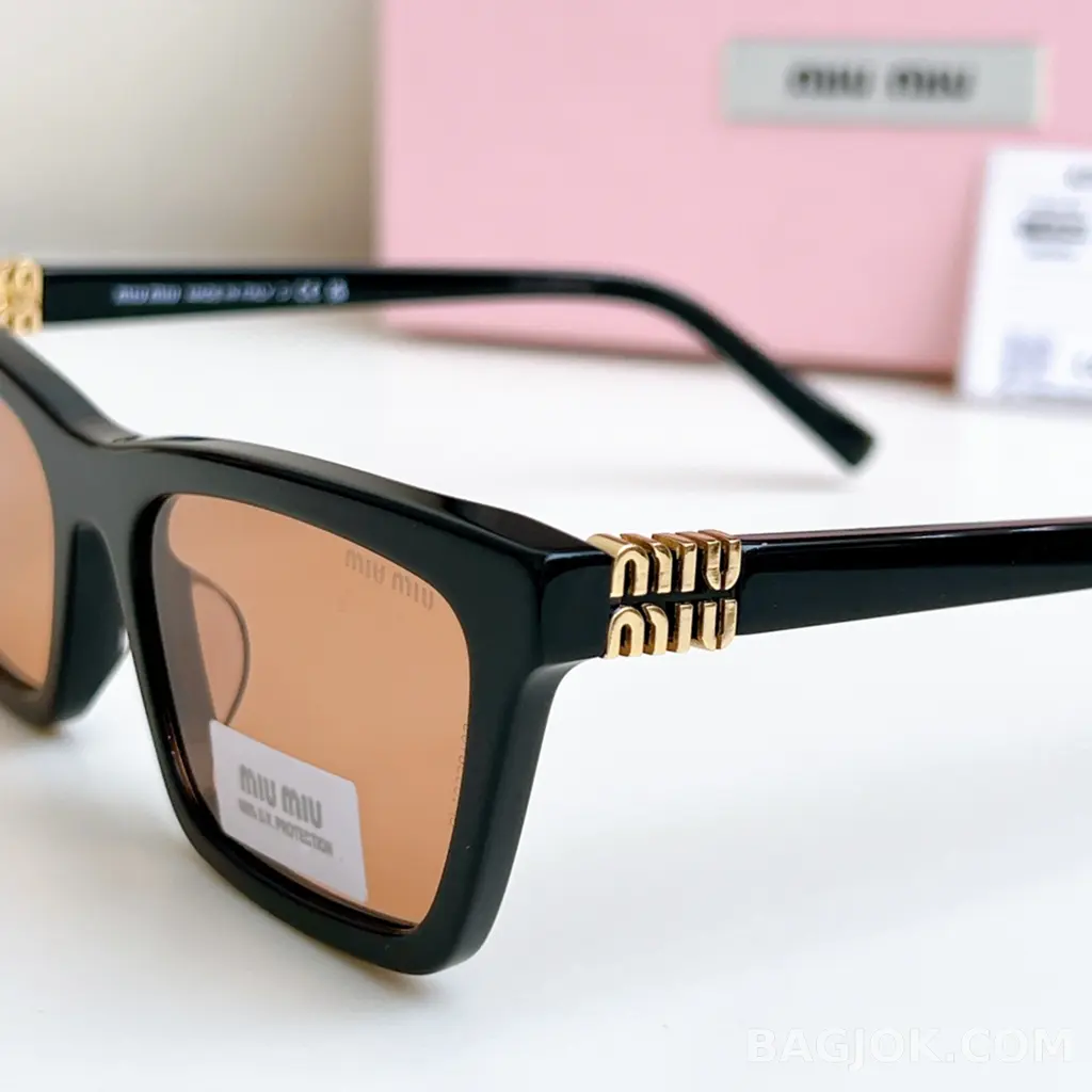 미우미우 MiuMiu MUA05S Sunglasses 상세 이미지