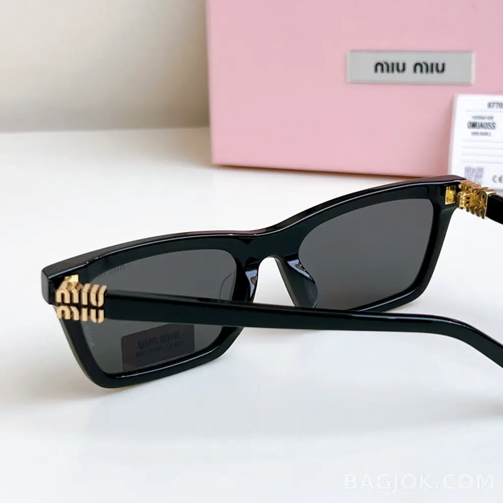 미우미우 MiuMiu MUA05S Sunglasses 상세 이미지