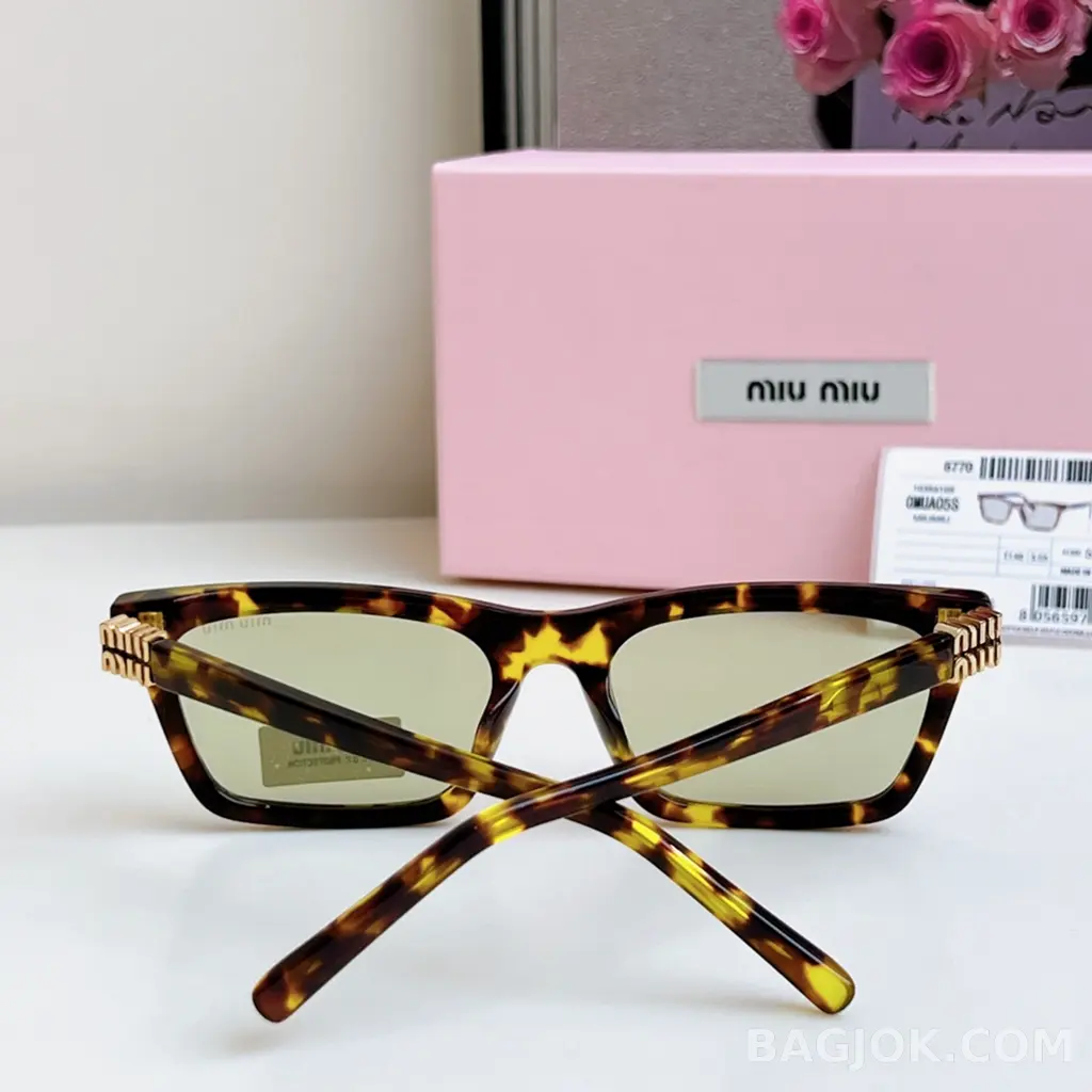 미우미우 MiuMiu MUA05S Sunglasses 상세 이미지