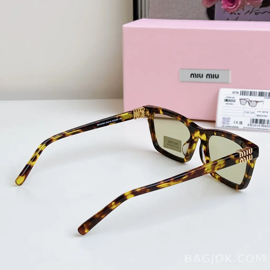 미우미우 MiuMiu MUA05S Sunglasses 상세 이미지