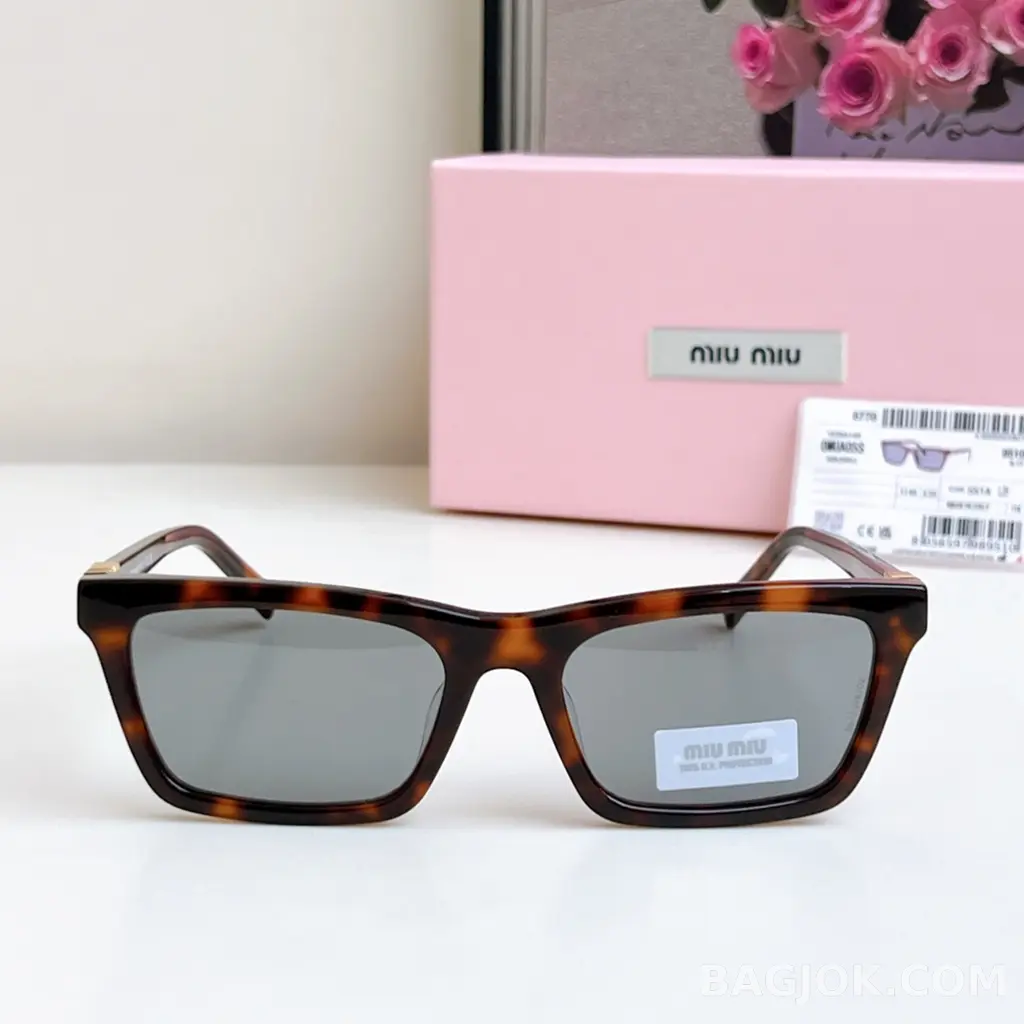 미우미우 MiuMiu MUA05S Sunglasses 상세 이미지