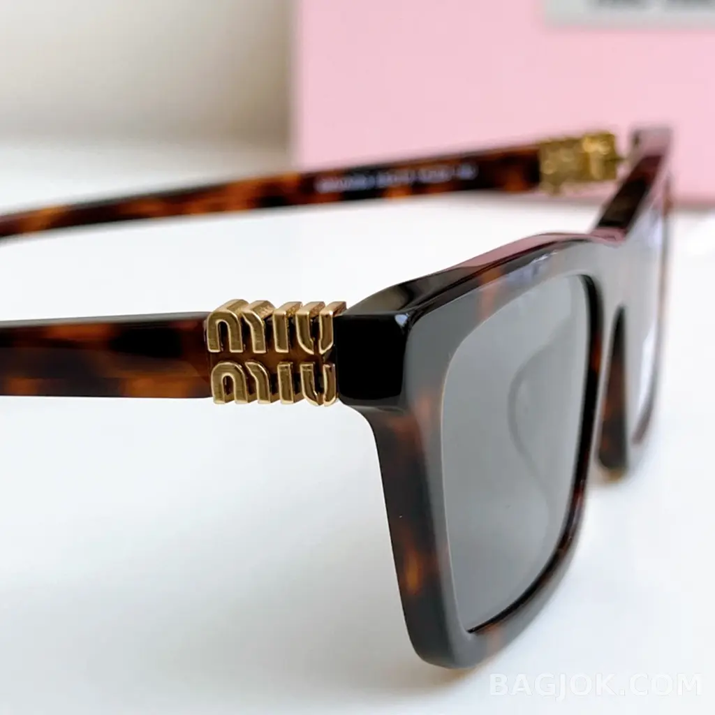 미우미우 MiuMiu MUA05S Sunglasses 상세 이미지