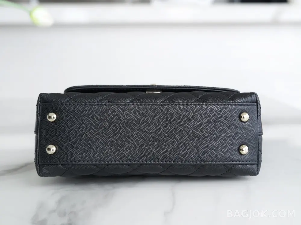 샤넬 Chanel 코코핸들 캐비어 스몰 상세 이미지