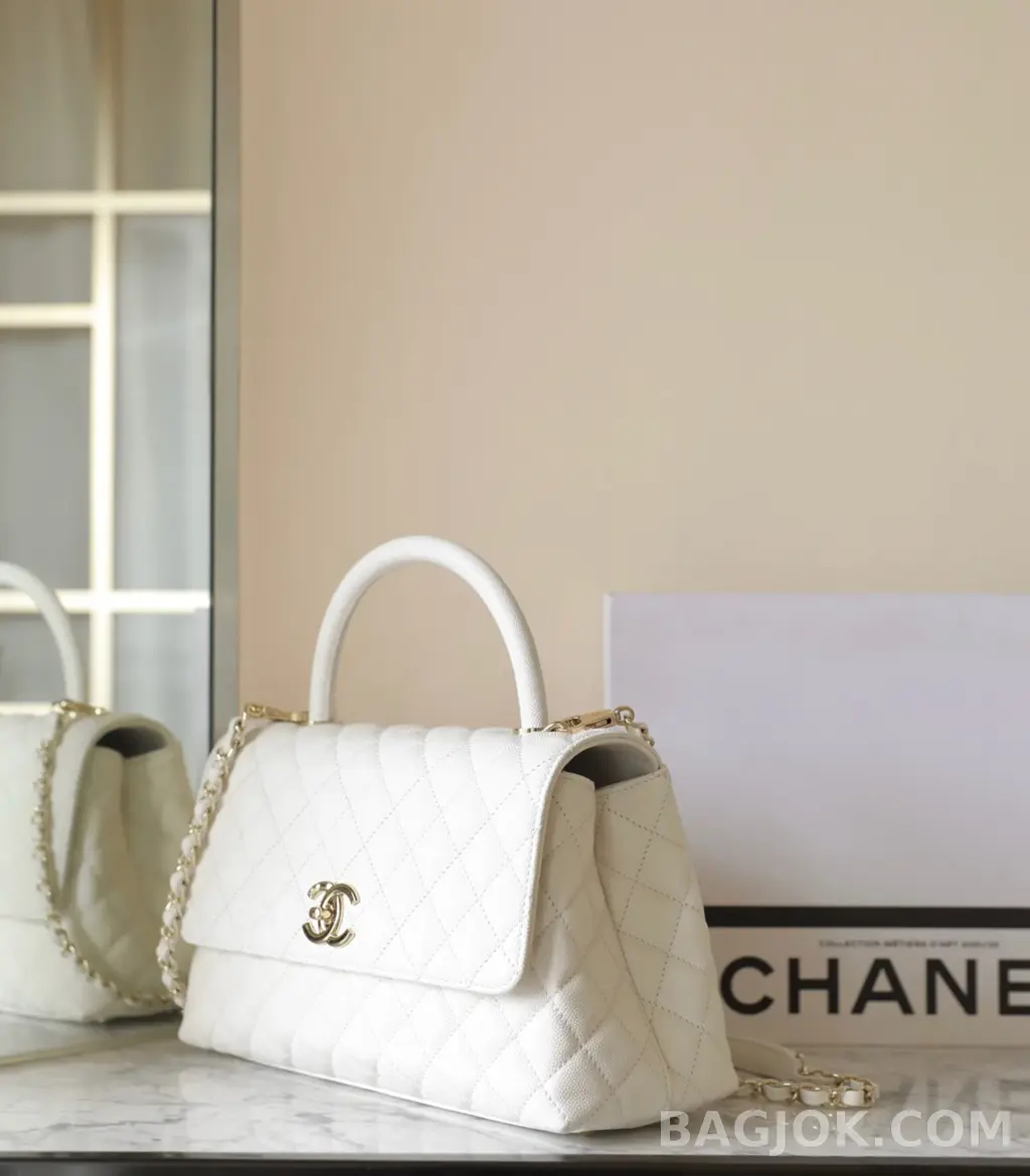 샤넬 Chanel 코코핸들 캐비어 미디움 오리지널 상세 이미지