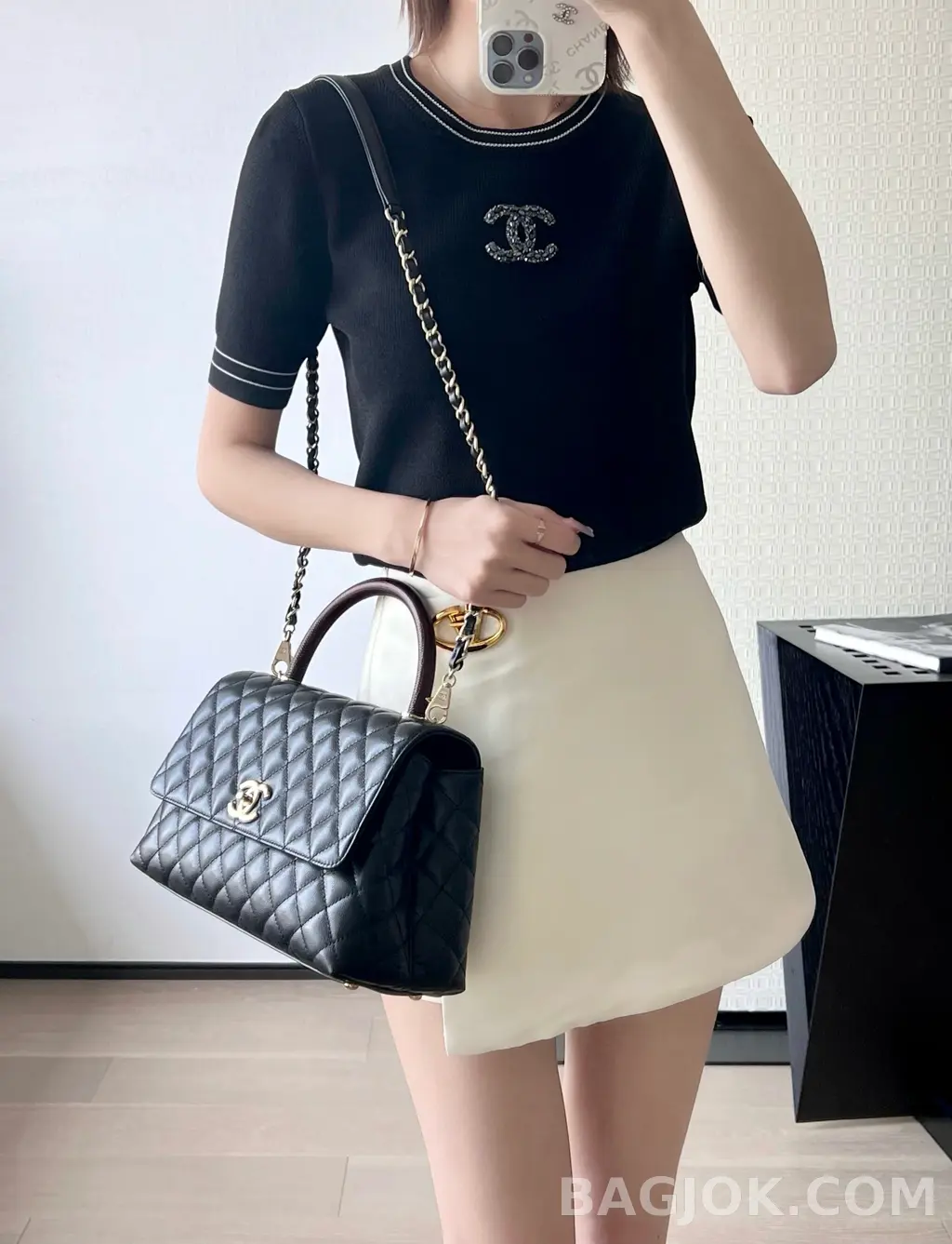 샤넬 Chanel 코코핸들 캐비어 미디움 리자드 상세 이미지