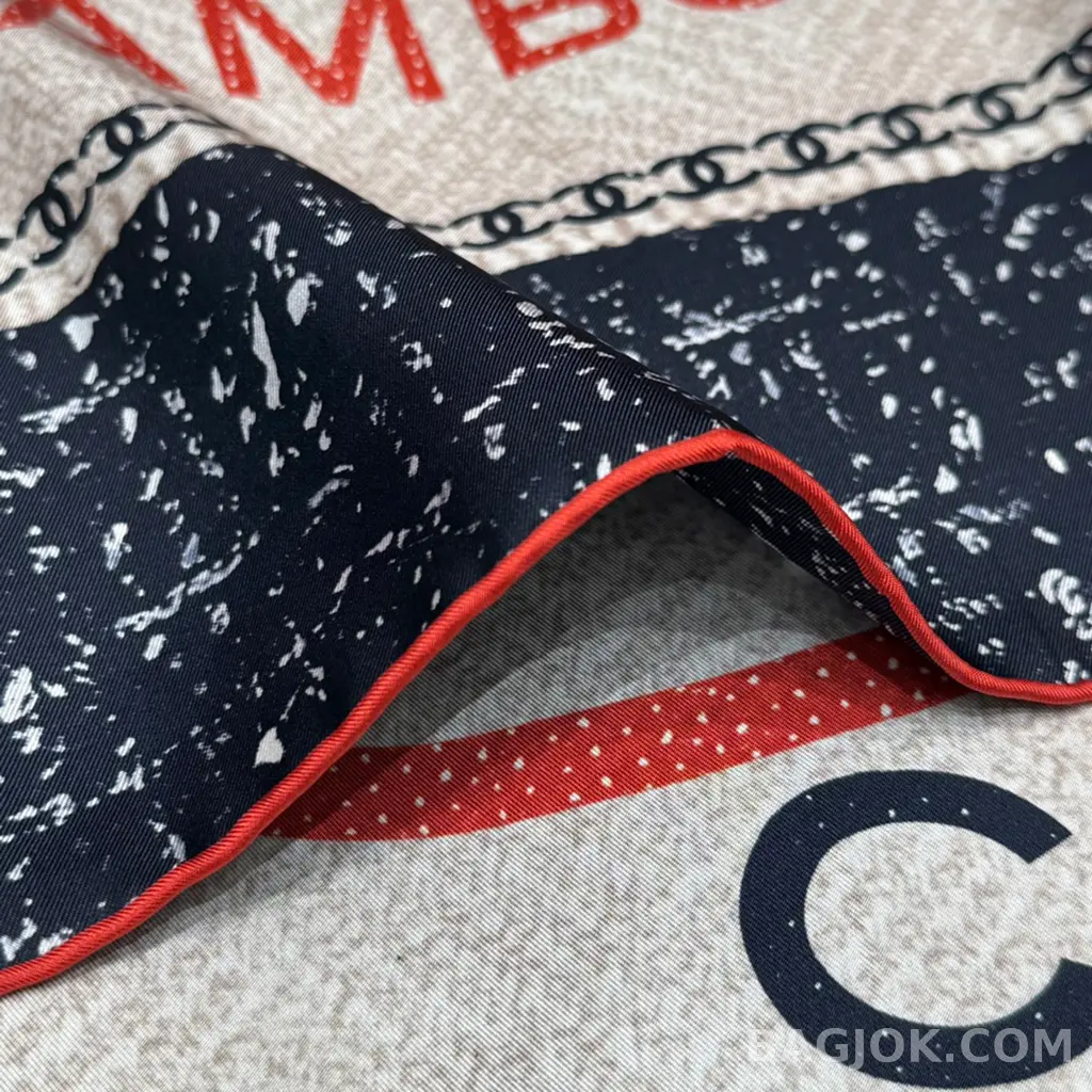 샤넬 샤넬 Tweed Coco Bandana 실크 스카프 상세 이미지