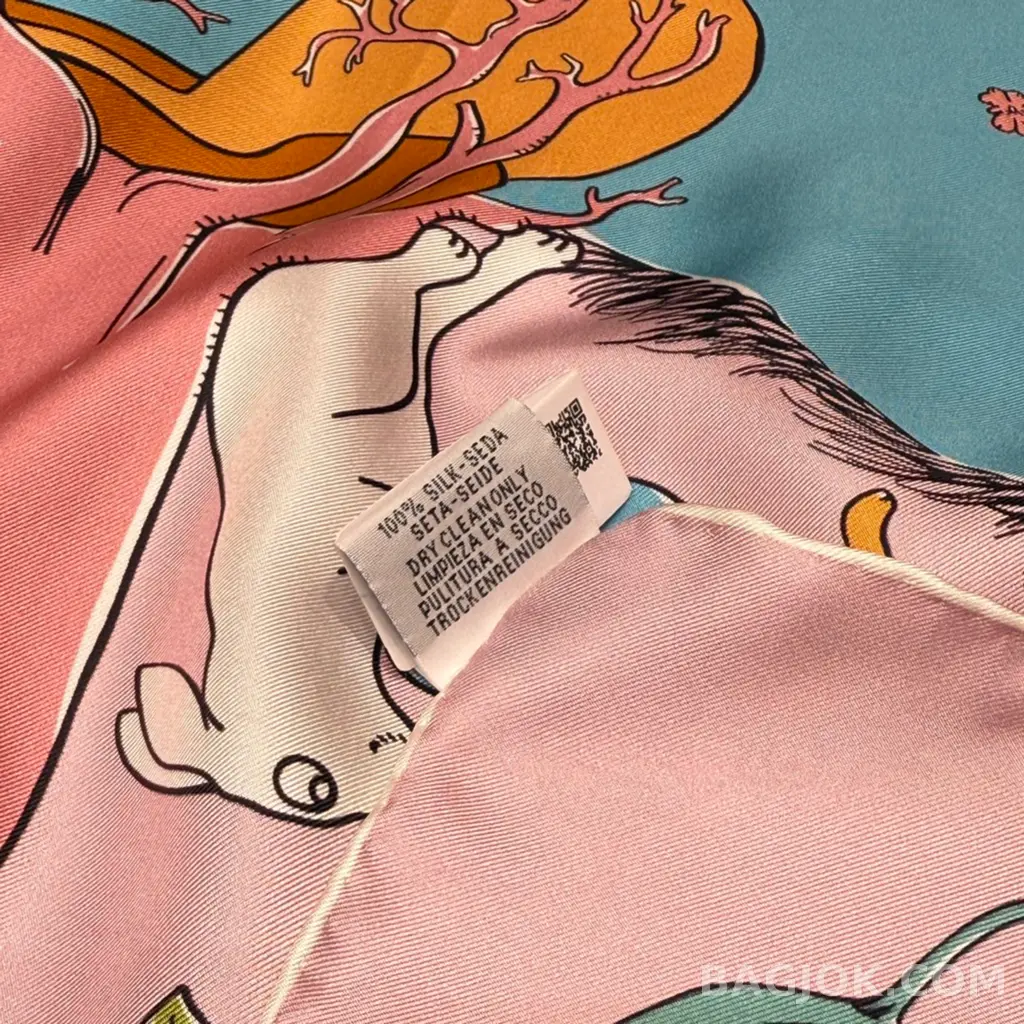 셀린느 에르메스 르 폼미에 셀리에 스카프 상세 이미지