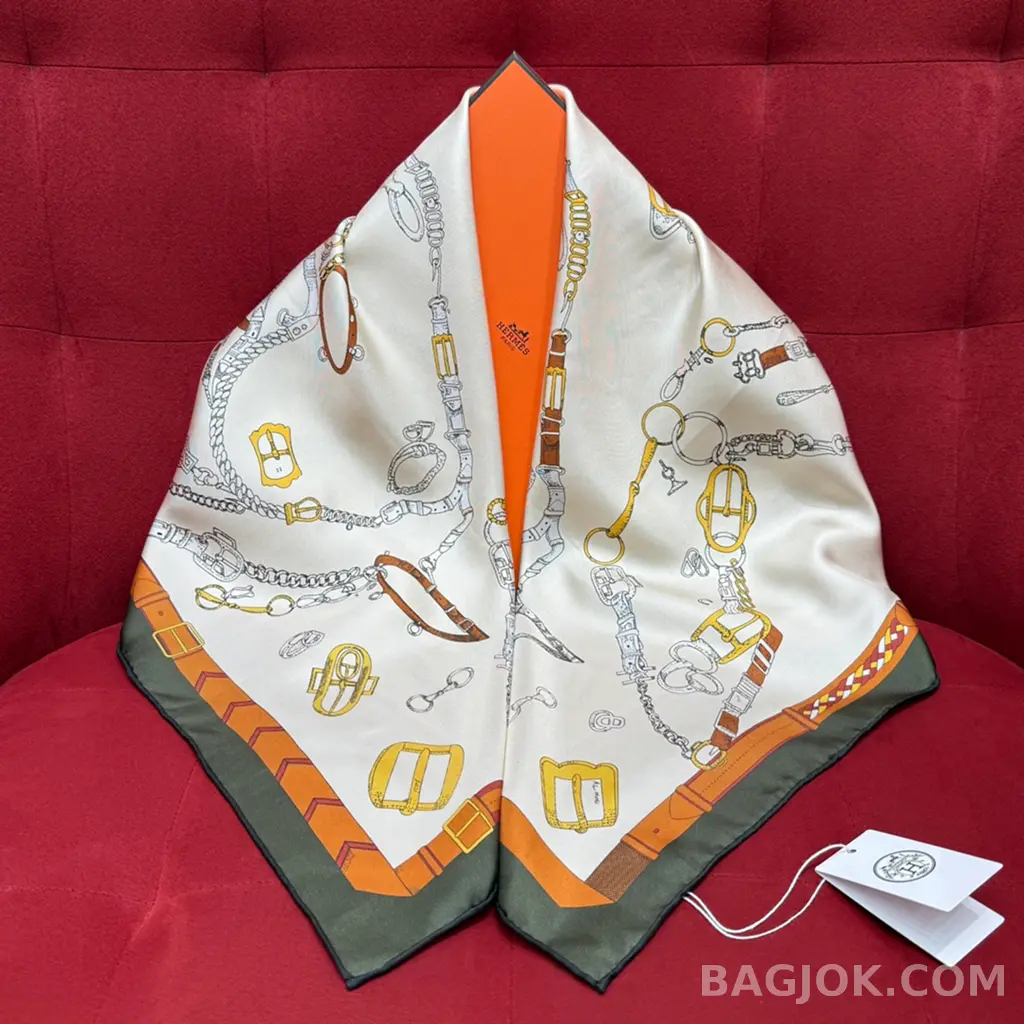 에르메스 에르메스(Hermes) 레 슈브 디샨 스카프 상세 이미지