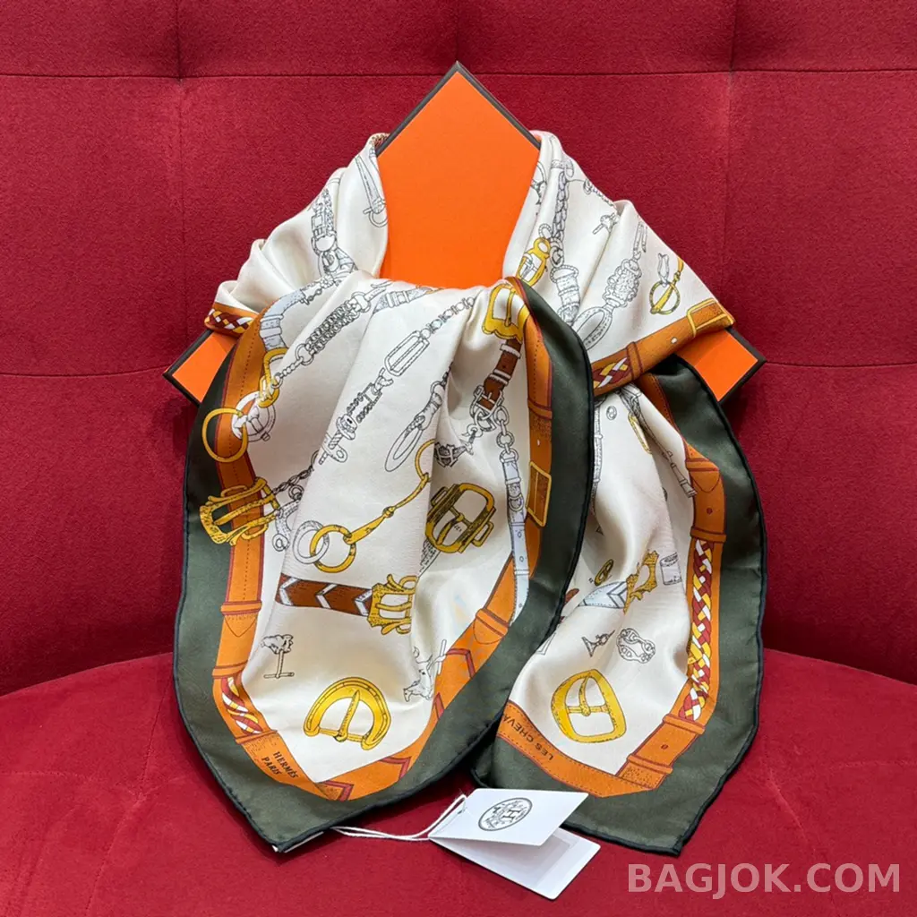 에르메스 에르메스(Hermes) 레 슈브 디샨 스카프 상세 이미지