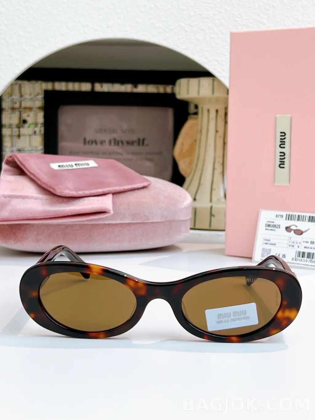 미우미우 MiuMiu SMU06ZS (Glimpse) Sunglasses 상세 이미지