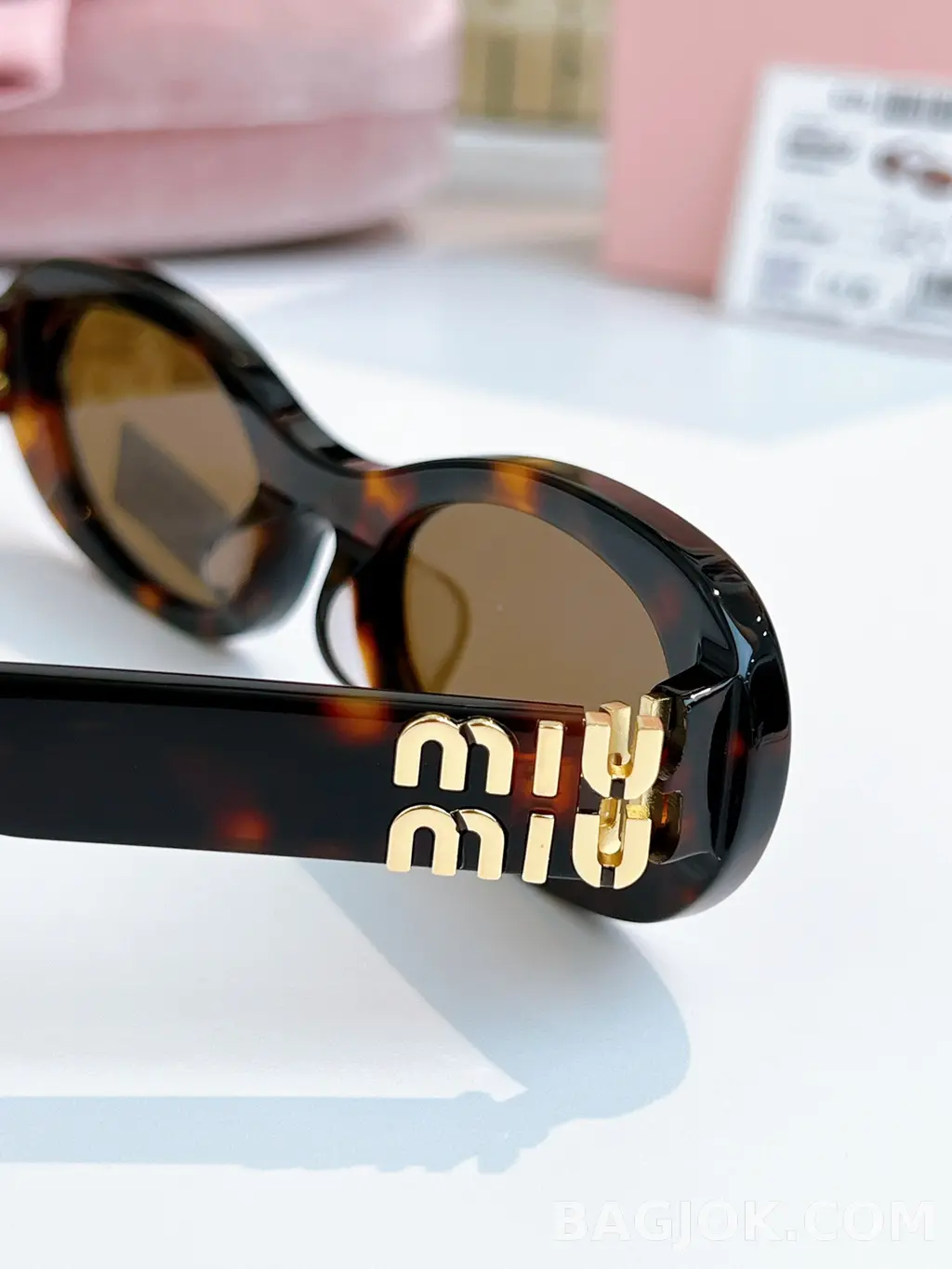 미우미우 MiuMiu SMU06ZS (Glimpse) Sunglasses 상세 이미지