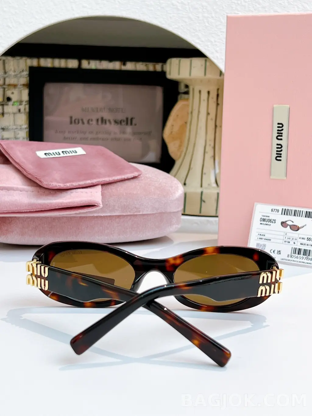 미우미우 MiuMiu SMU06ZS (Glimpse) Sunglasses 상세 이미지