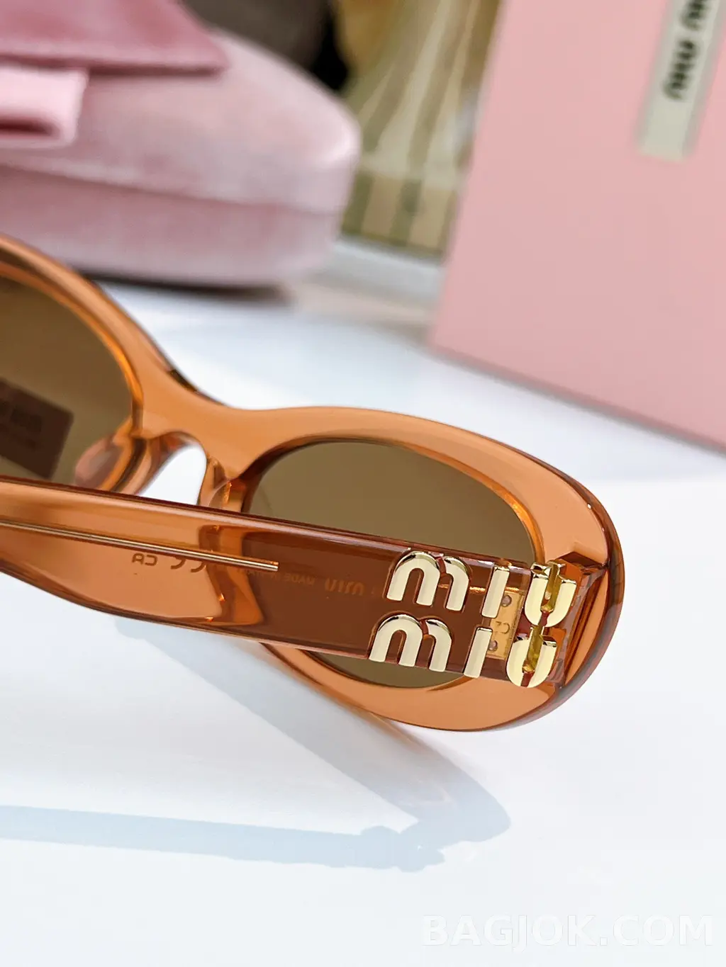 미우미우 MiuMiu SMU06ZS (Glimpse) Sunglasses 상세 이미지