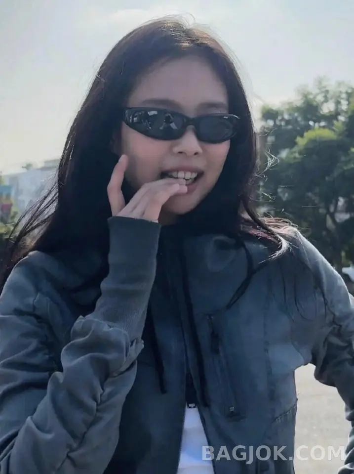 샤넬 Chanel A71763 (크루즈 제니 / Jennie 26C) Sunglasses 상세 이미지