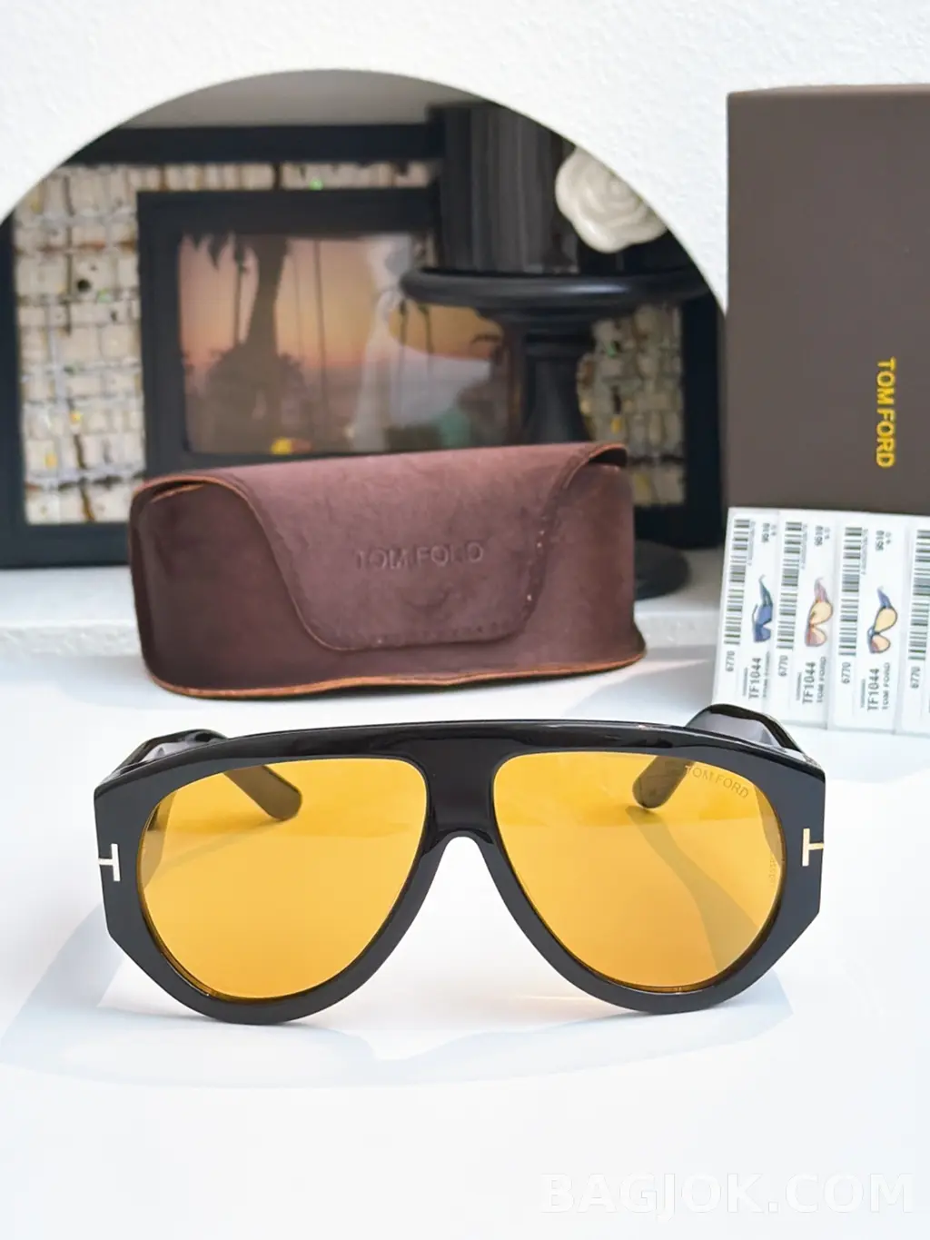 톰포드 Tom Ford Bronson TF1044 Sunglasses 상세 이미지