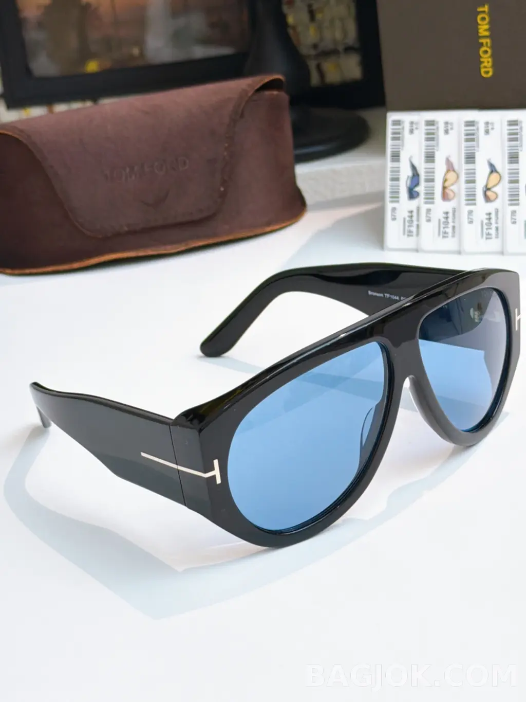 톰포드 Tom Ford Bronson TF1044 Sunglasses 상세 이미지