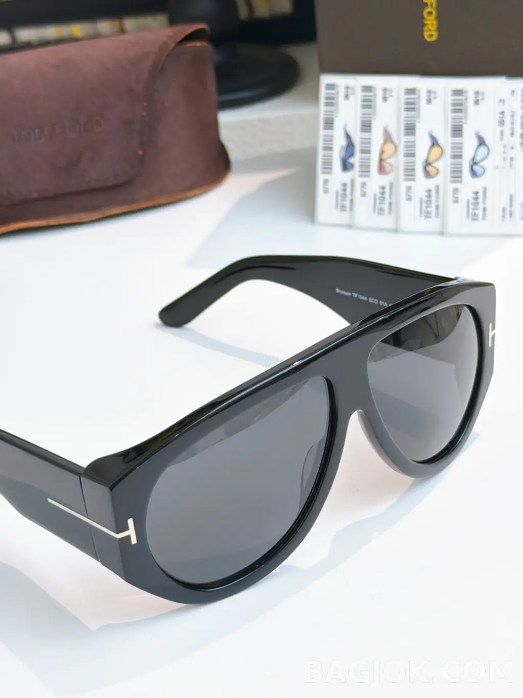 톰포드 Tom Ford Bronson TF1044 Sunglasses 상세 이미지