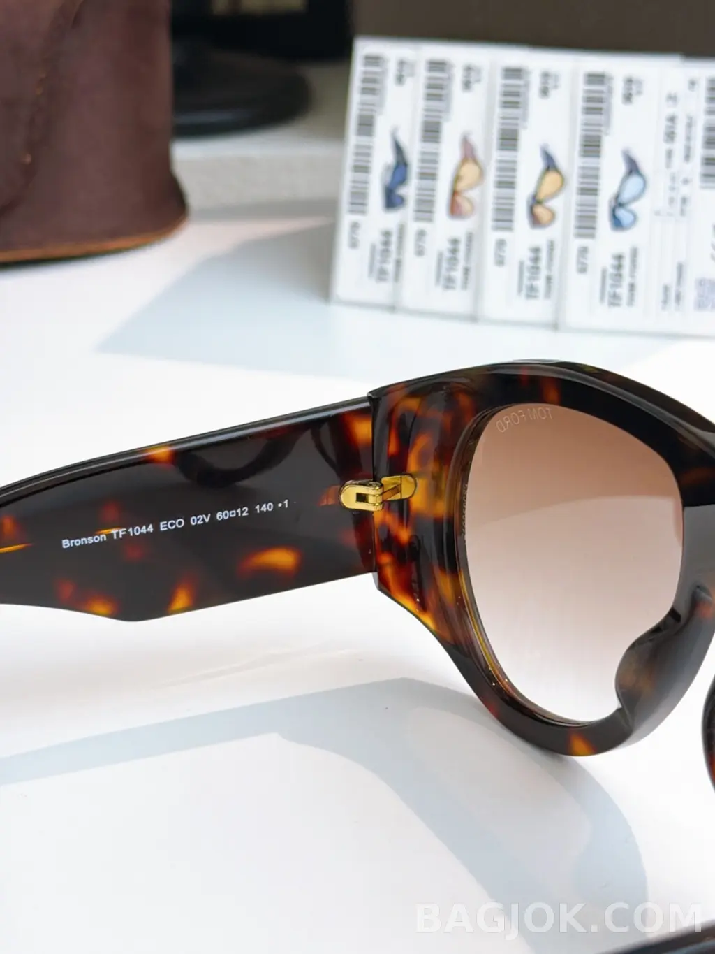 톰포드 Tom Ford Bronson TF1044 Sunglasses 상세 이미지