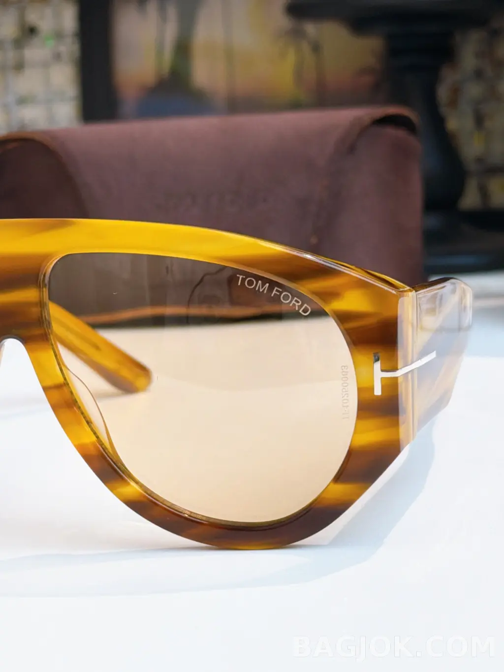 톰포드 Tom Ford Bronson TF1044 Sunglasses 상세 이미지