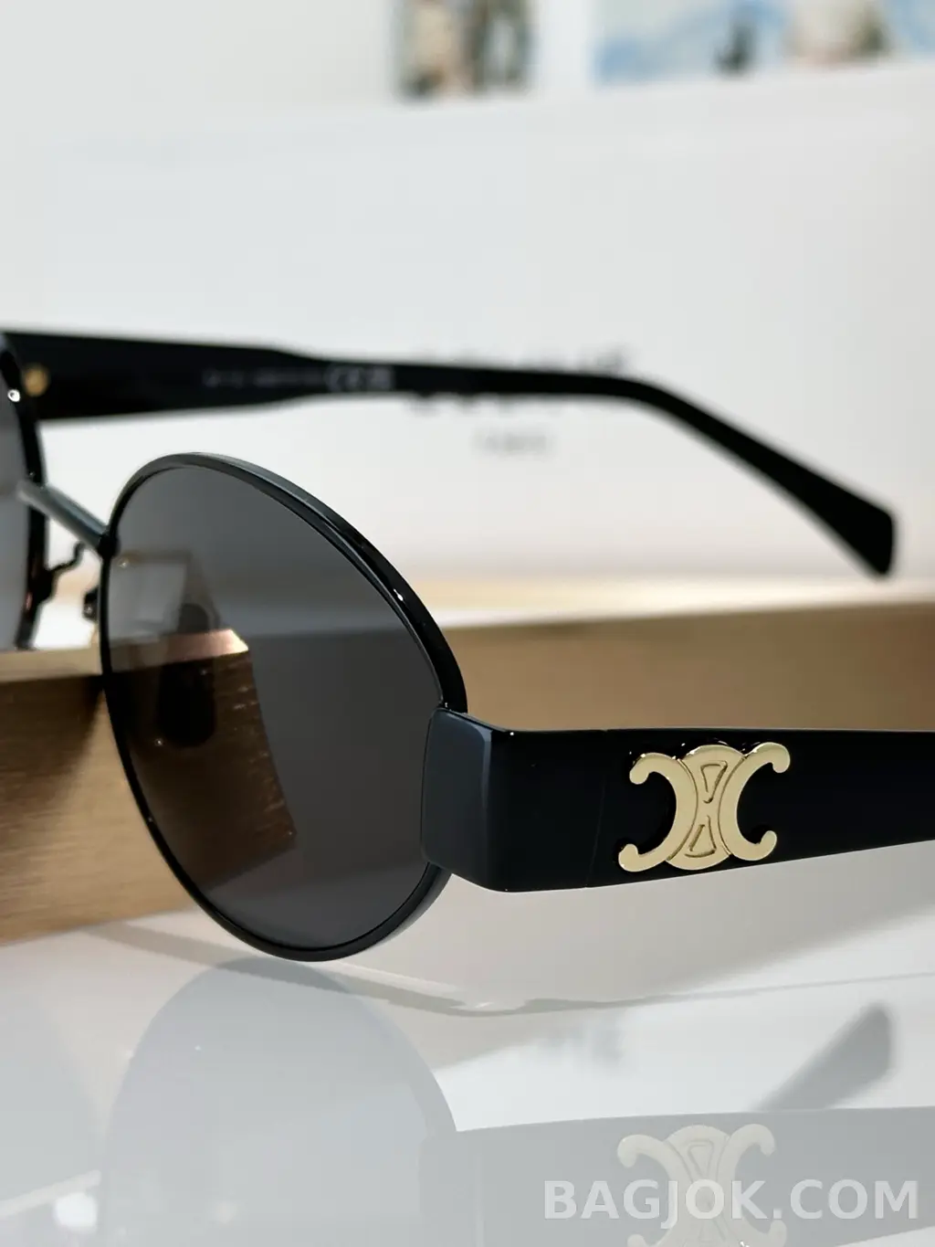 셀린느 Celine CL40235U 메탈 트리옹프 Sunglasses 상세 이미지