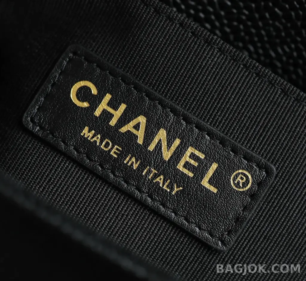 샤넬 Chanel 보이백 캐비어 스몰 상세 이미지