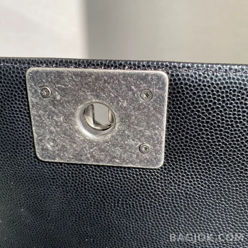 샤넬 Chanel 보이백 캐비어 미디움 상세 이미지