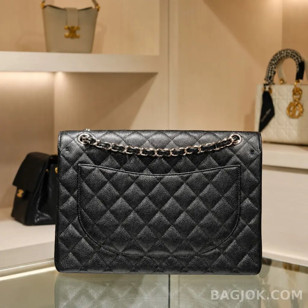 샤넬 Chanel 트래블 클래식 플랩백 맥시 캐비어 상세 이미지