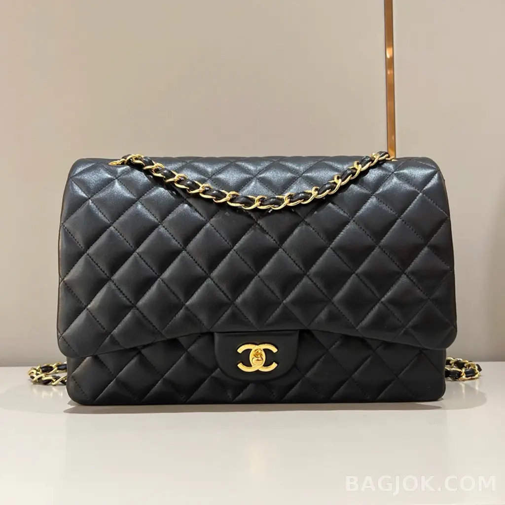 샤넬 Chanel 트래블 클래식 플랩백 맥시 램스킨 상세 이미지