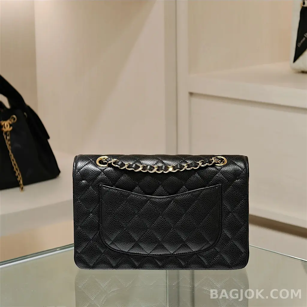 샤넬 Chanel 클래식 플랩백 스몰 캐비어 상세 이미지