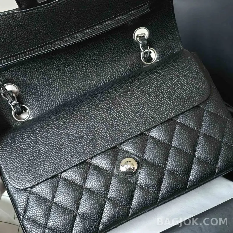 샤넬 Chanel 클래식 플랩백 스몰 캐비어 상세 이미지