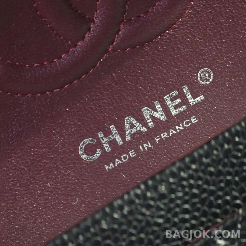 샤넬 Chanel 클래식 플랩백 스몰 캐비어 상세 이미지
