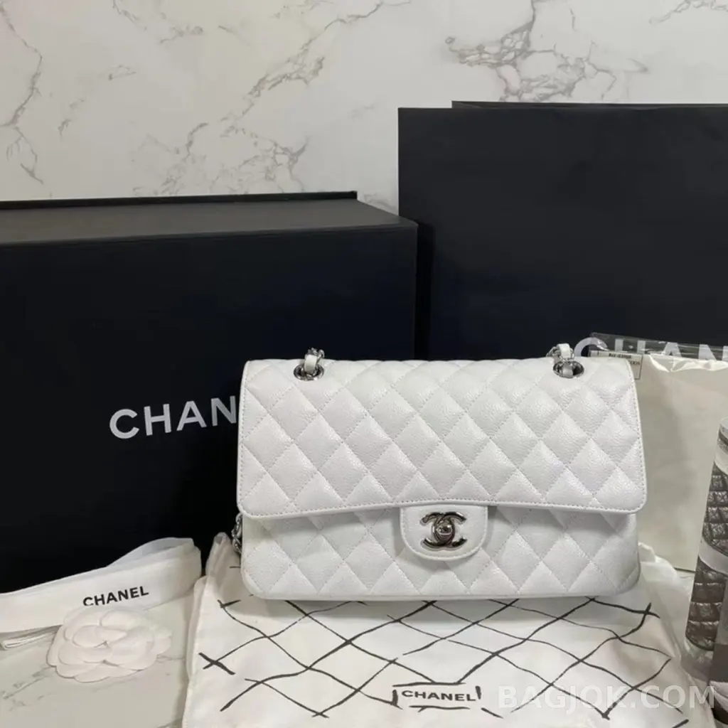샤넬 Chanel 클래식 플랩백 스몰 캐비어 상세 이미지