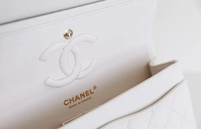 샤넬 Chanel 클래식 플랩백 스몰 캐비어 상세 이미지