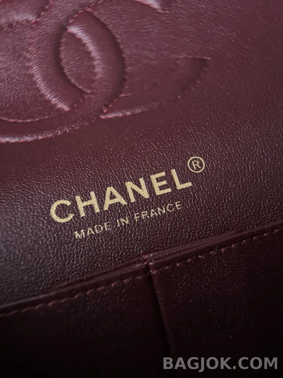 샤넬 Chanel 클래식 플랩백 미디움 캐비어 상세 이미지