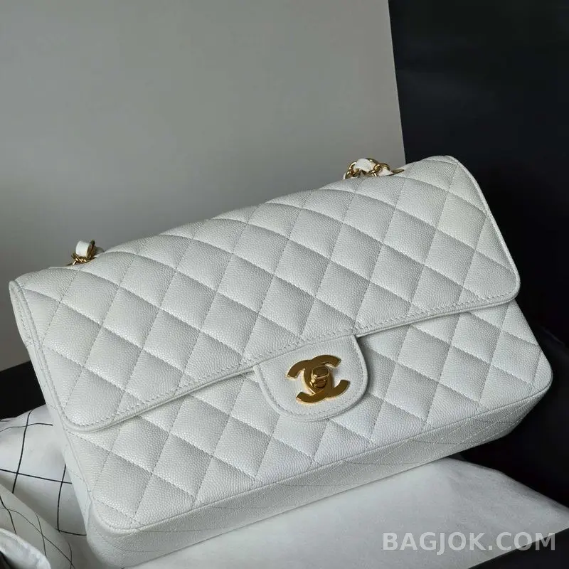 샤넬 Chanel 클래식 플랩백 미디움 캐비어 상세 이미지