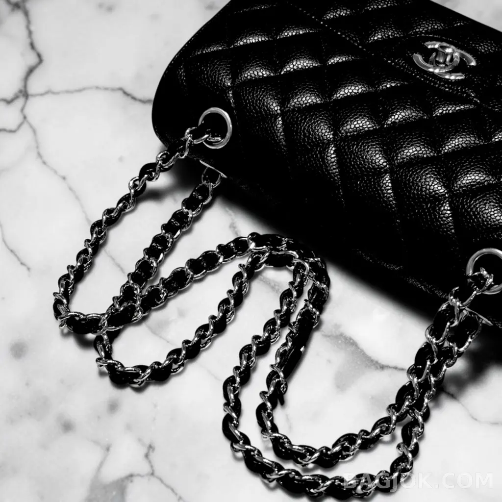 샤넬 Chanel 클래식 플랩백 라지 캐비어 상세 이미지