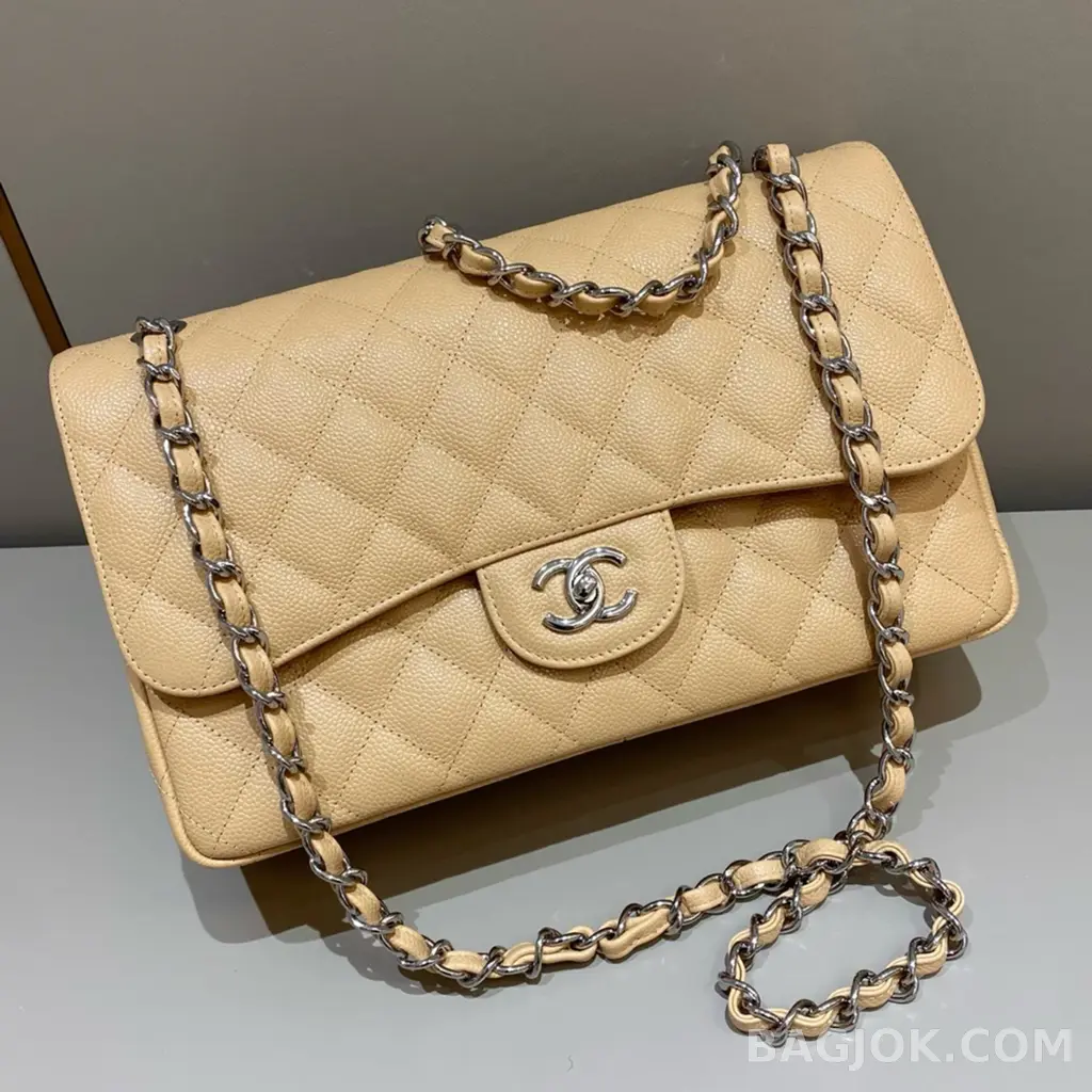 샤넬 Chanel 클래식 플랩백 라지 캐비어 상세 이미지
