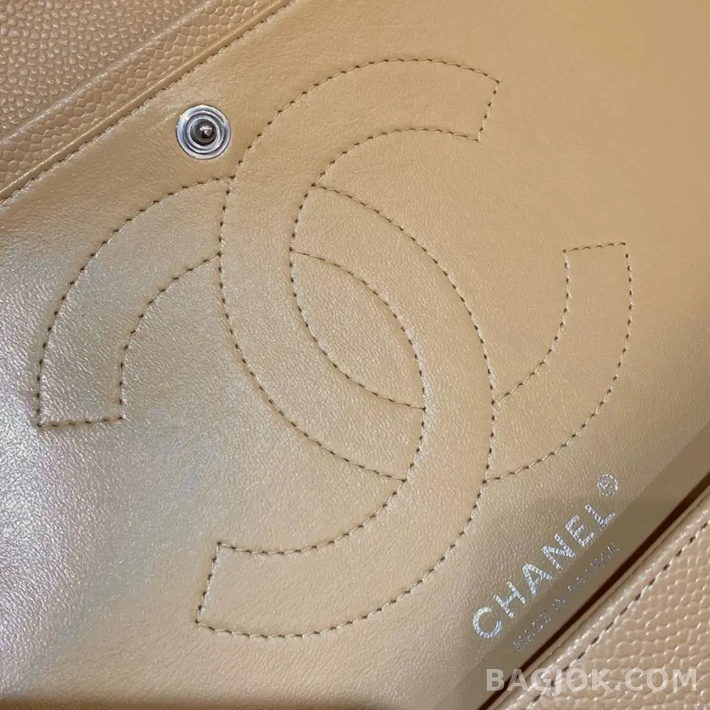 샤넬 Chanel 클래식 플랩백 라지 캐비어 상세 이미지