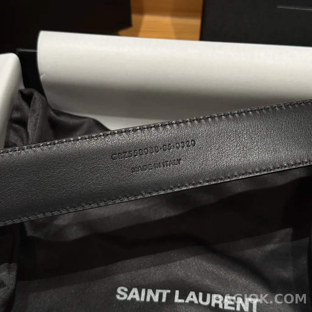 생로랑  생로랑 YSL 모노그램 버클 가죽 벨트 상세 이미지
