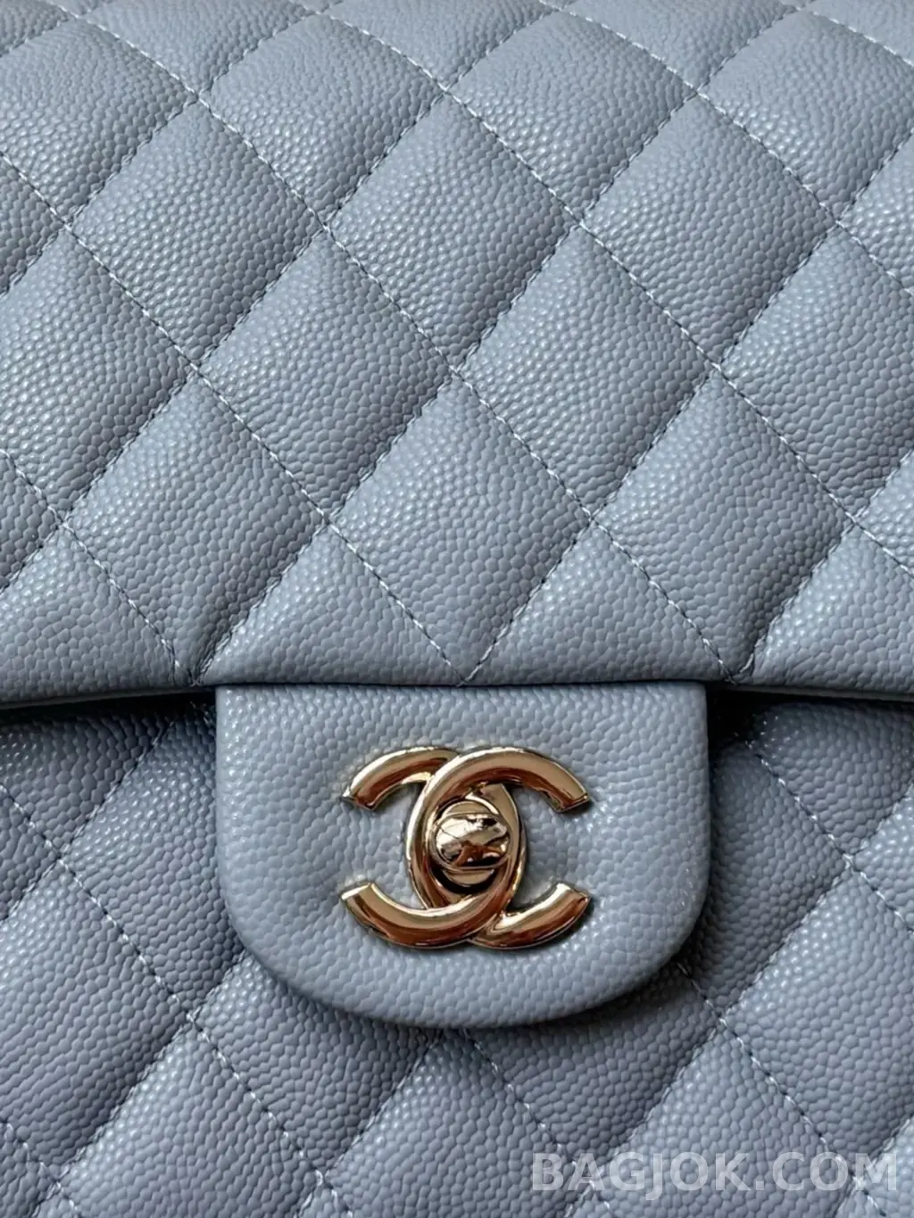 샤넬 Chanel 클래식 플랩백 미디움 캐비어 ver.2 상세 이미지