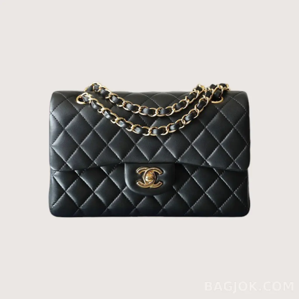 Chanel 클래식 플랩백 램스킨 스몰_대표이미지