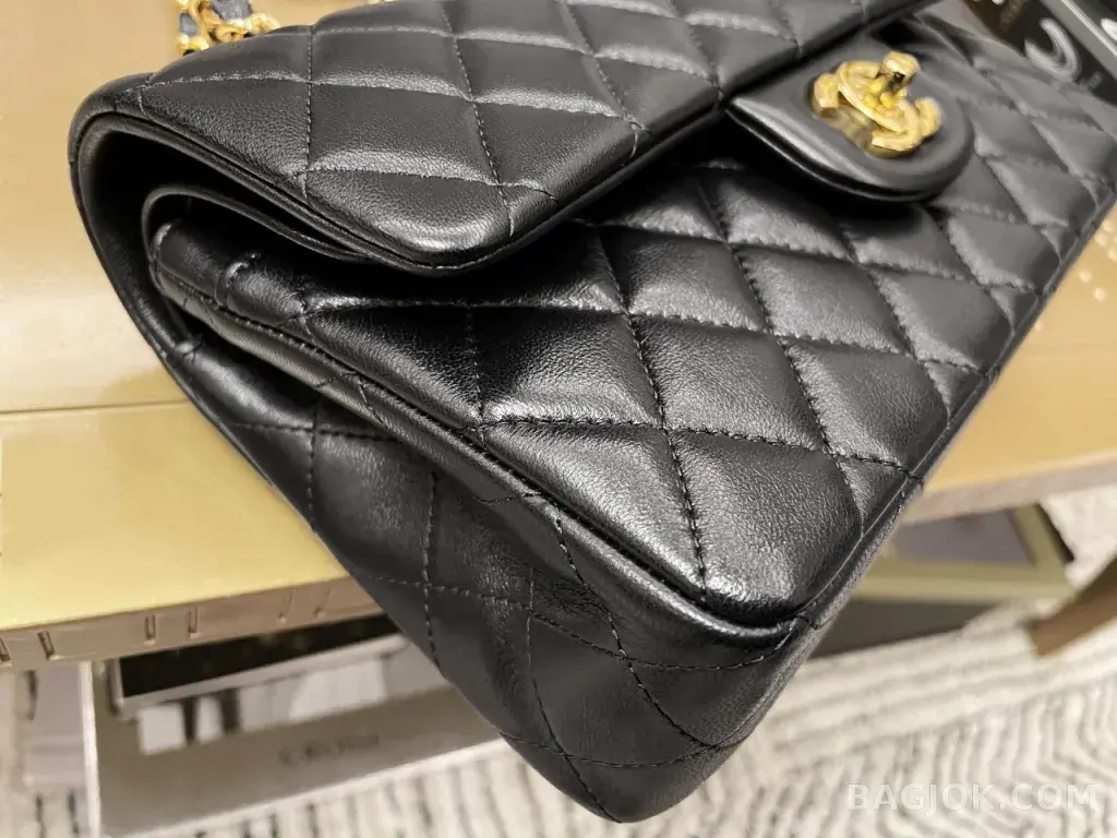 샤넬 Chanel 클래식 플랩백 램스킨 스몰 상세 이미지