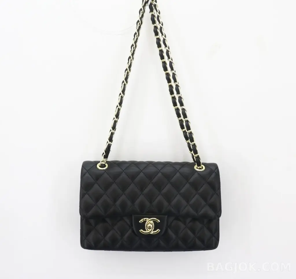 샤넬 Chanel 클래식 플랩백 램스킨 미디움 ver.1 상세 이미지