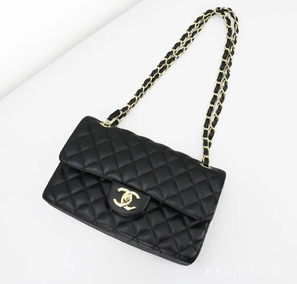 샤넬 Chanel 클래식 플랩백 램스킨 미디움 ver.1 상세 이미지